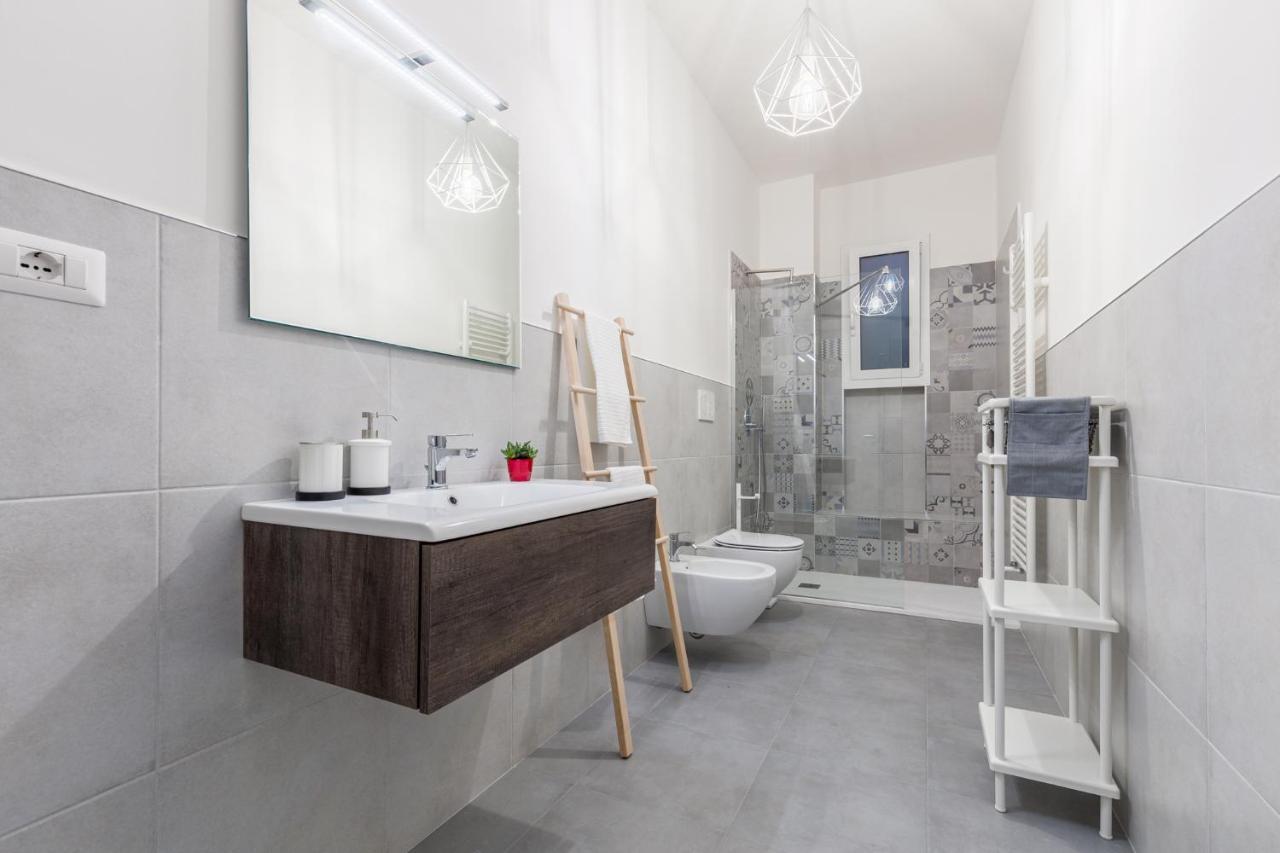 Robertone Guest House Бари Екстериор снимка